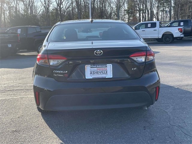 Used 2024 Toyota Corolla LE image 4