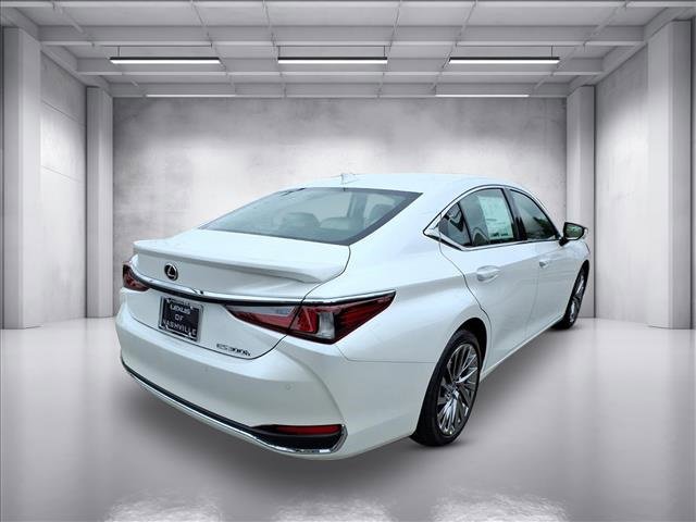 New 2025 Lexus ES 300h Ultra Luxury image 2