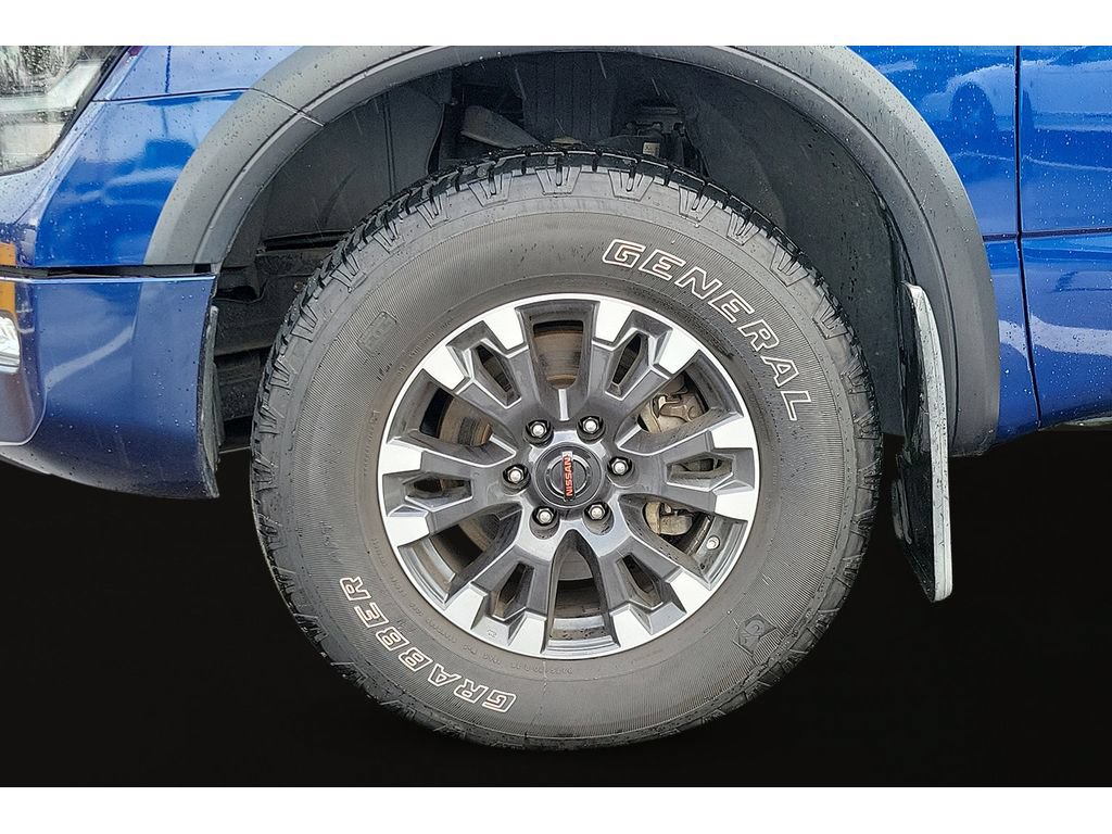 Used 2021 Nissan Titan PRO-4X w/ Pro-4x Convenience Package AWD/4WD image 9