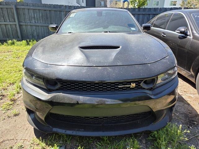 Used 2019 Dodge Charger Scat Pack image 2