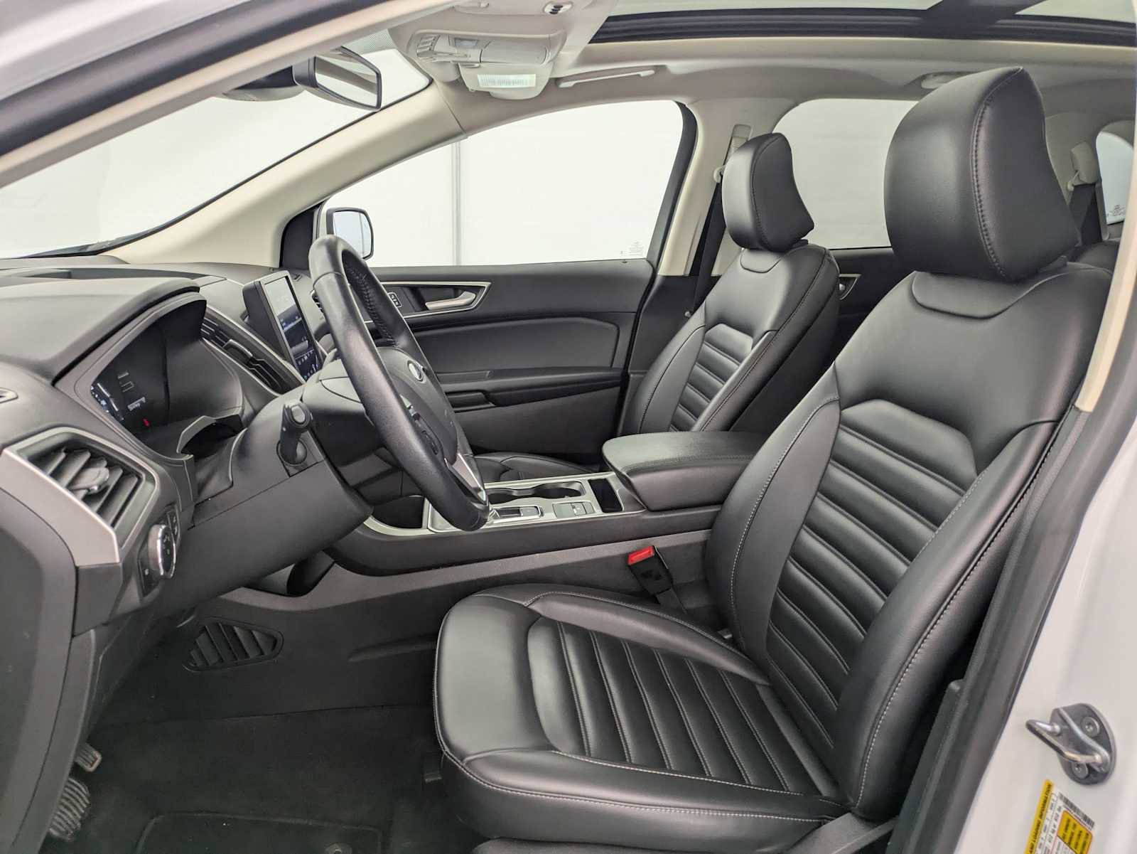 Used 2024 Ford Edge SEL w/ Convenience Package AWD/4WD image 17