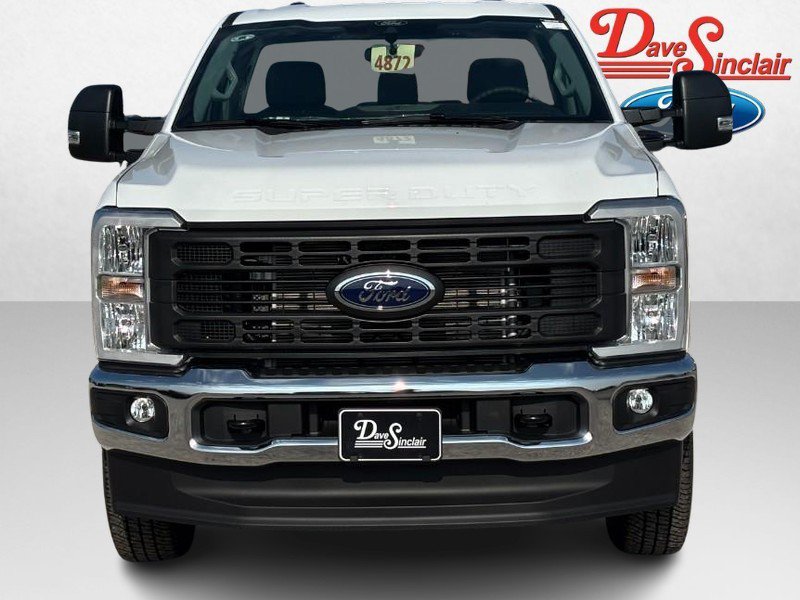 New 2026 Ford F250 XL w/ XL Chrome Package AWD/4WD image 2