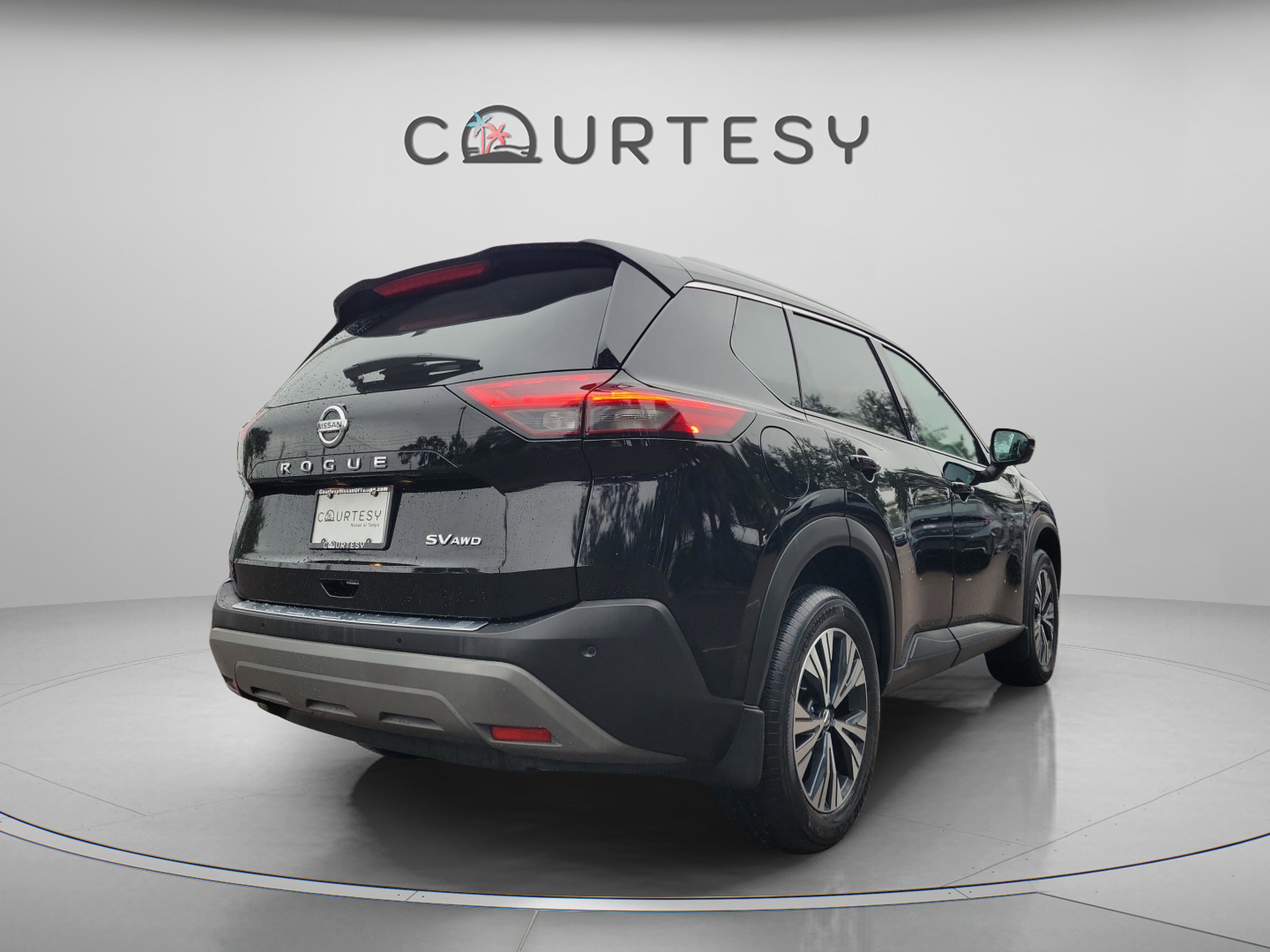 Certified 2021 Nissan Rogue SV w/ Premium Package image 6