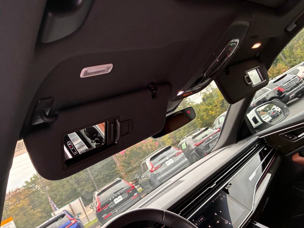 Used 2023 Audi Q8 Prestige w/ Prestige Package AWD/4WD image 52