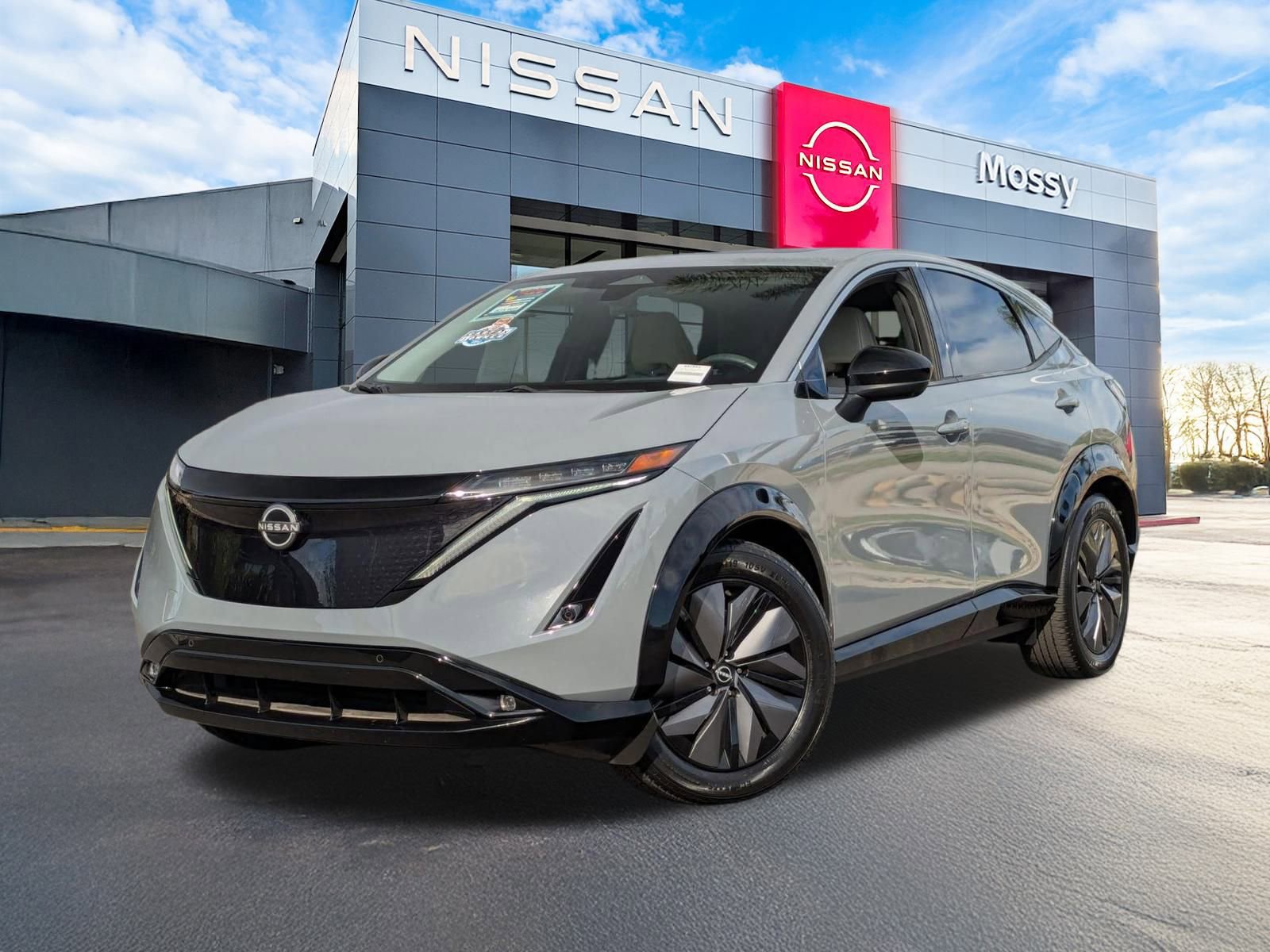Used 2024 Nissan Ariya FWD