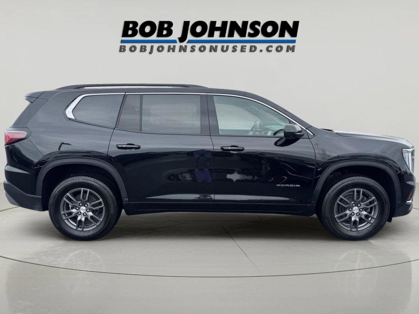 Used 2025 GMC Acadia Elevation AWD/4WD image 2