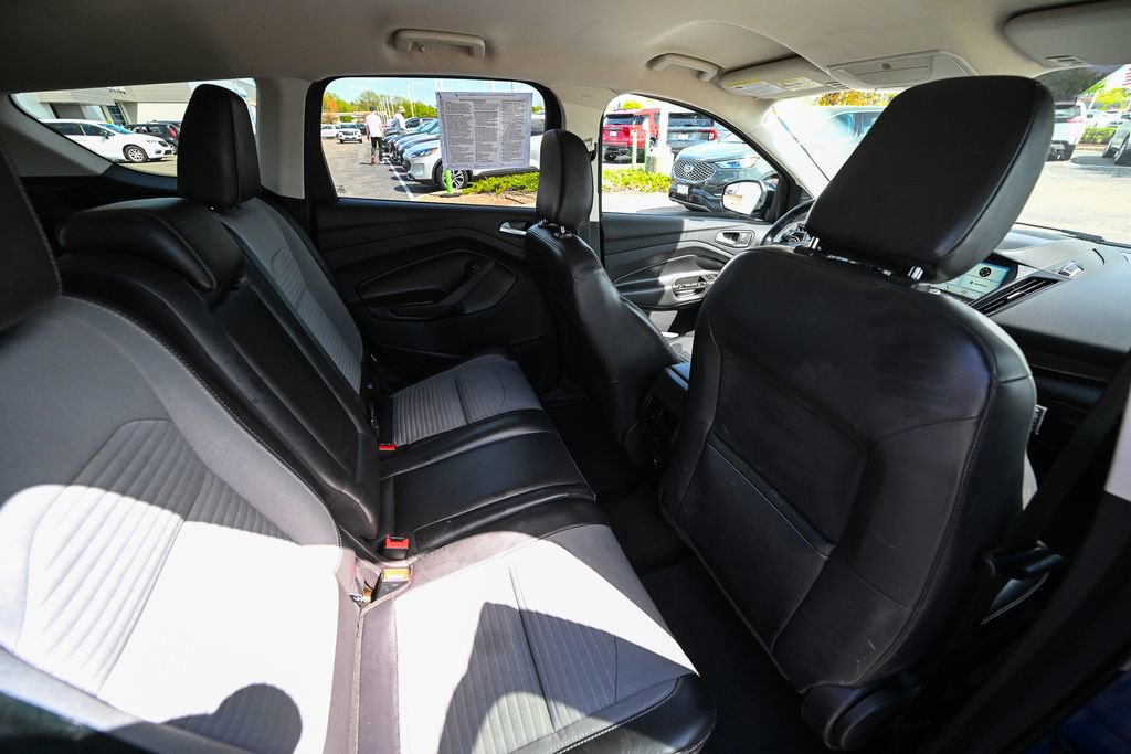 Used 2019 Ford Escape SE FWD image 26