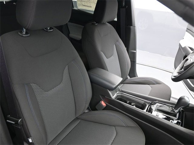 Used 2025 Jeep Compass Sport image 13