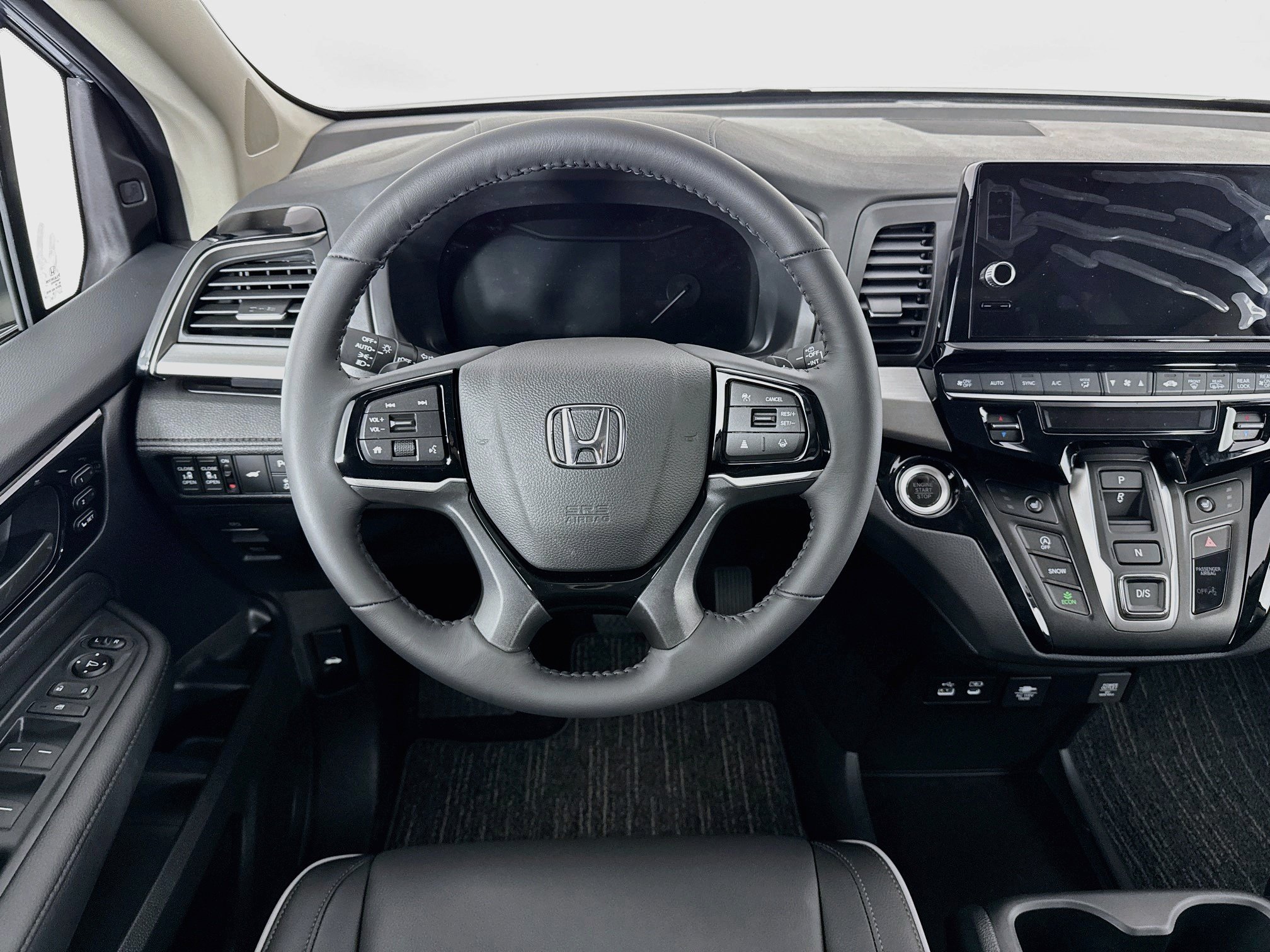 New 2027 Honda Odyssey Touring image 23