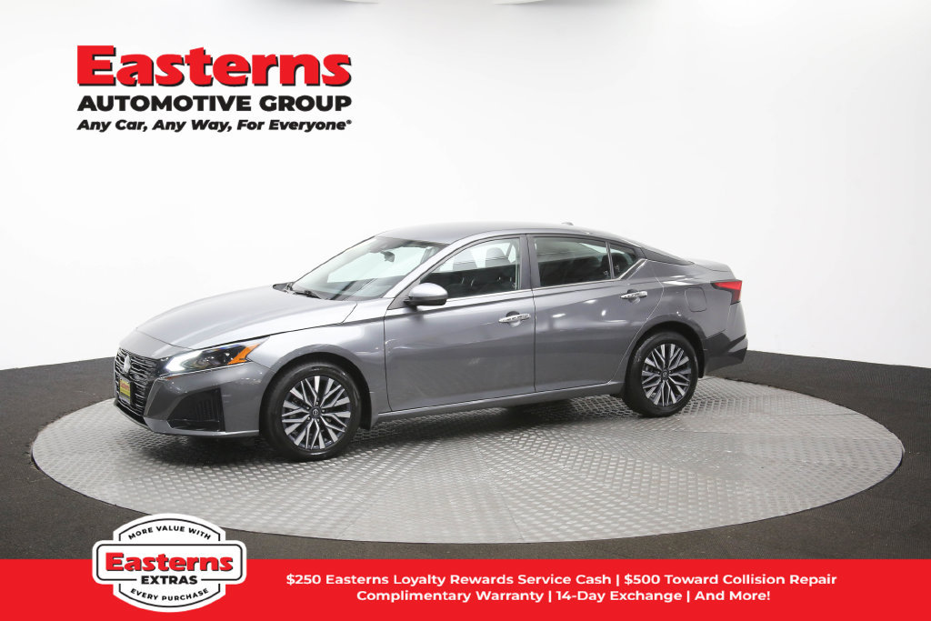 Used 2023 Nissan Altima 2.5 SV AWD/4WD image 58
