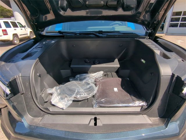 New 2026 Chevrolet Silverado EV LT w/ Premium Package image 29