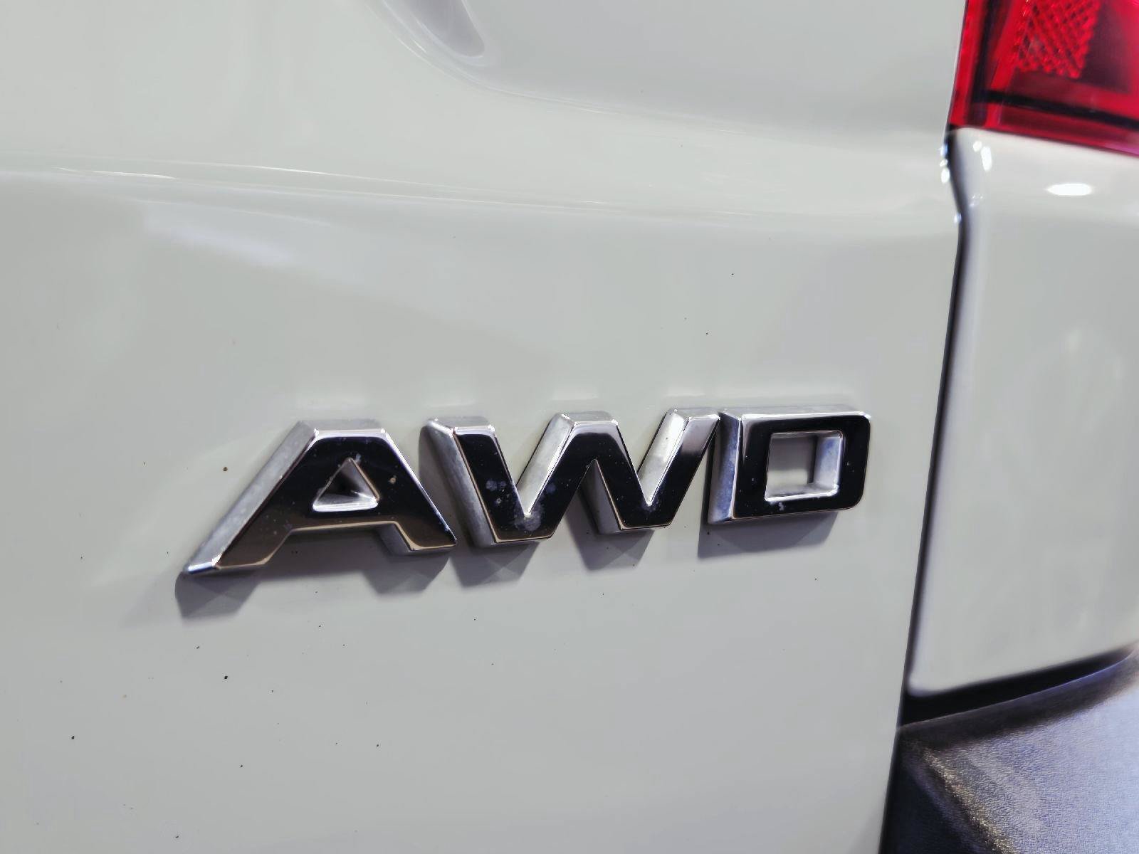 Used 2024 Ford Maverick XLT w/ Equipment Group 300A Standard AWD/4WD image 19