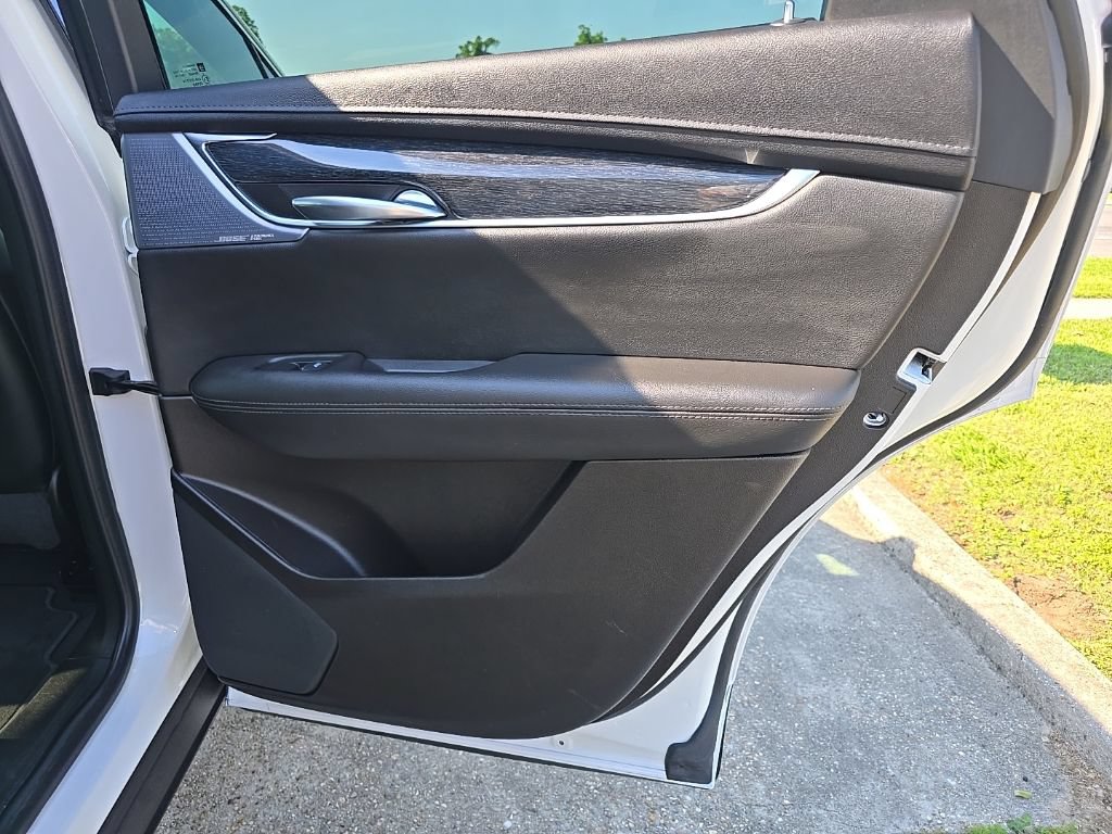 Used 2024 Cadillac XT5 Premium Luxury FWD image 42