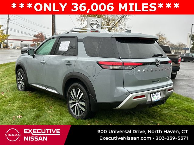 Certified 2022 Nissan Pathfinder Platinum w/ Cargo Package image 4