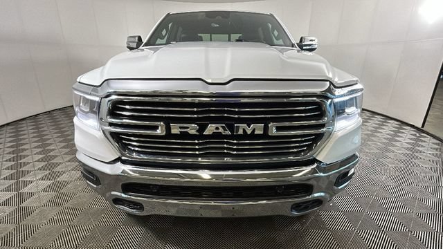 Used 2023 RAM 1500 Laramie AWD/4WD image 7