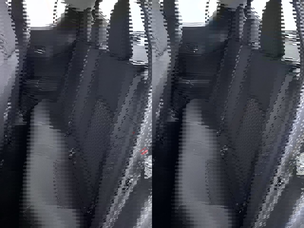 Used 2021 Toyota C-HR LE image 19