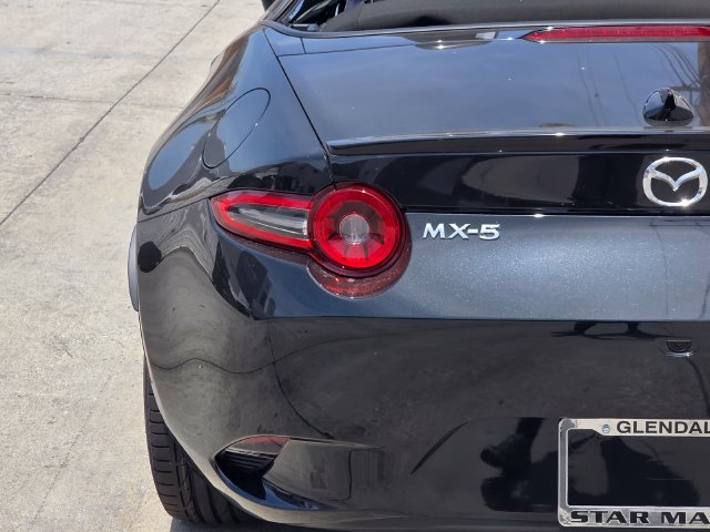 New 2026 MAZDA MX-5 Miata Club w/ Interior Package RWD image 6