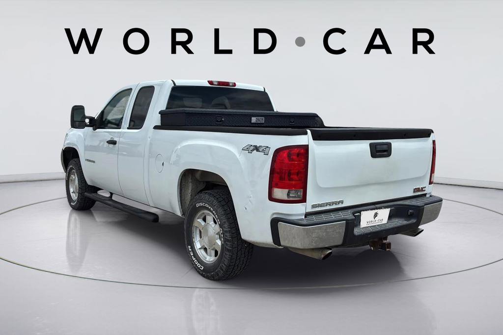 Used 2007 GMC Sierra 1500 W/T w/ Work Truck Preferred Package image 11