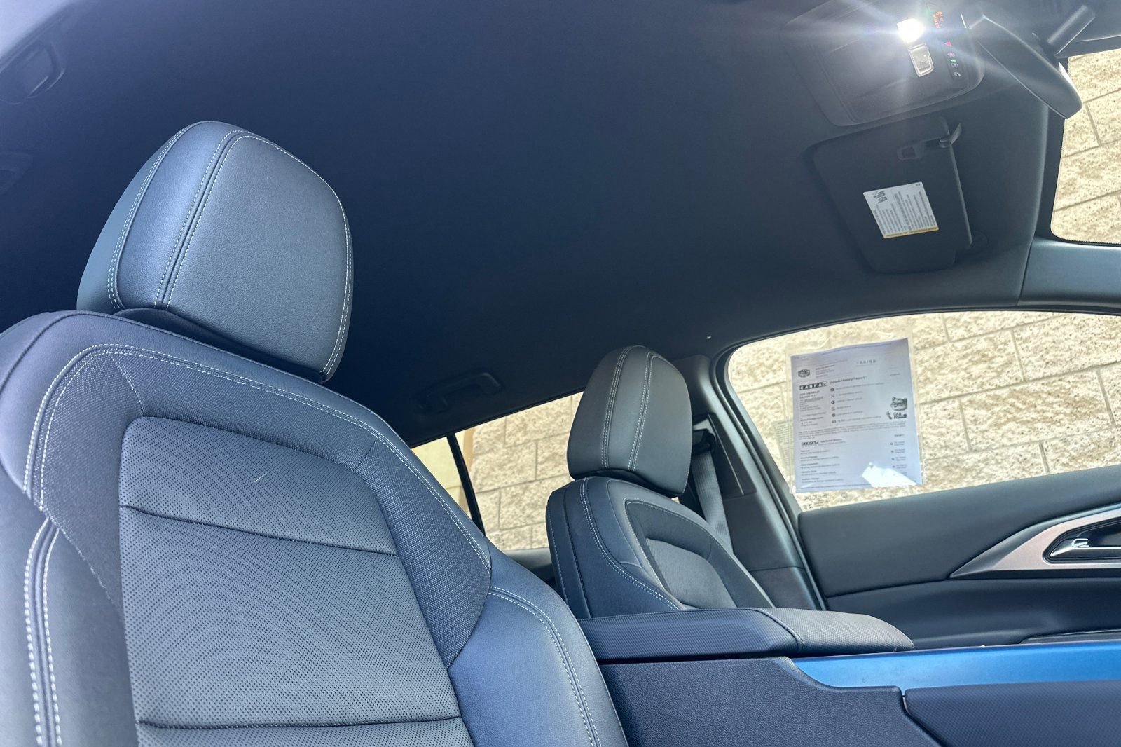 Used 2025 Chevrolet Equinox EV LT w/ Convenience Package image 18