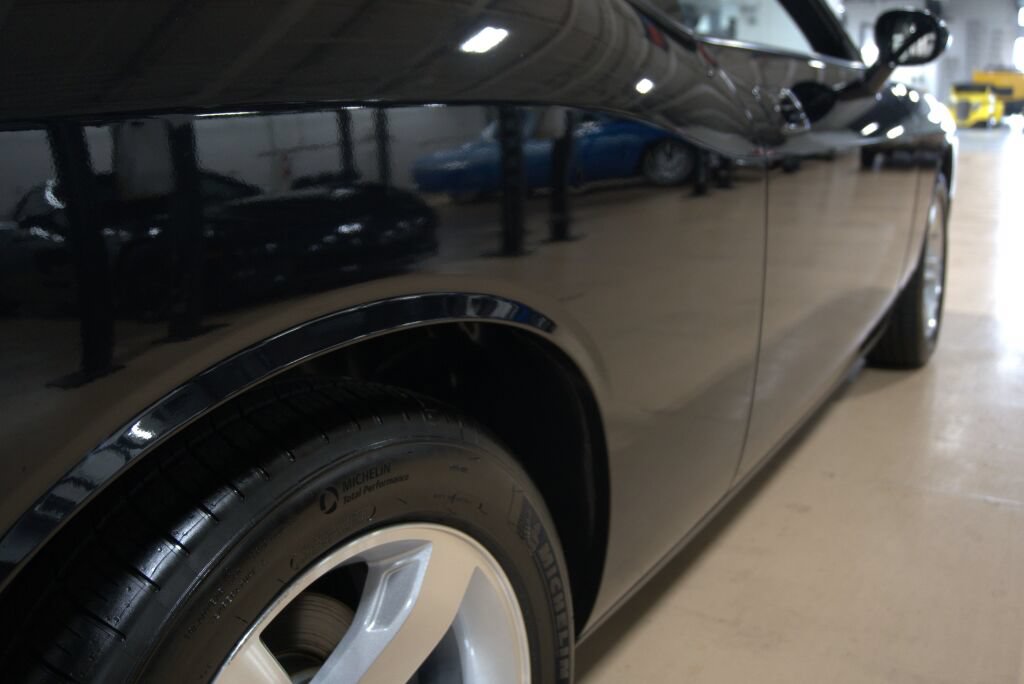 Used 2009 Dodge Challenger R/T RWD image 30