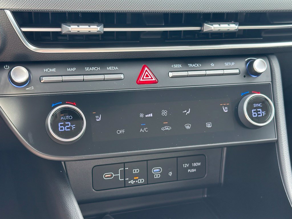 New 2026 Hyundai Sonata SEL AWD/4WD image 17