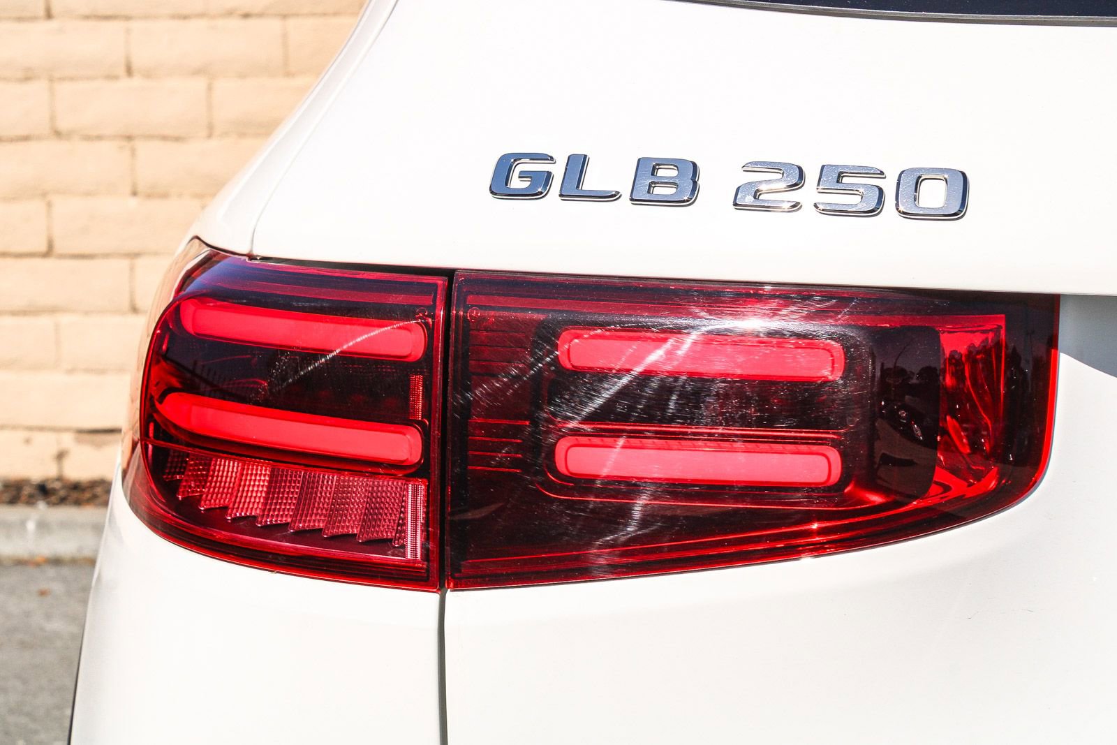 Certified 2025 Mercedes-Benz GLB 250 image 10