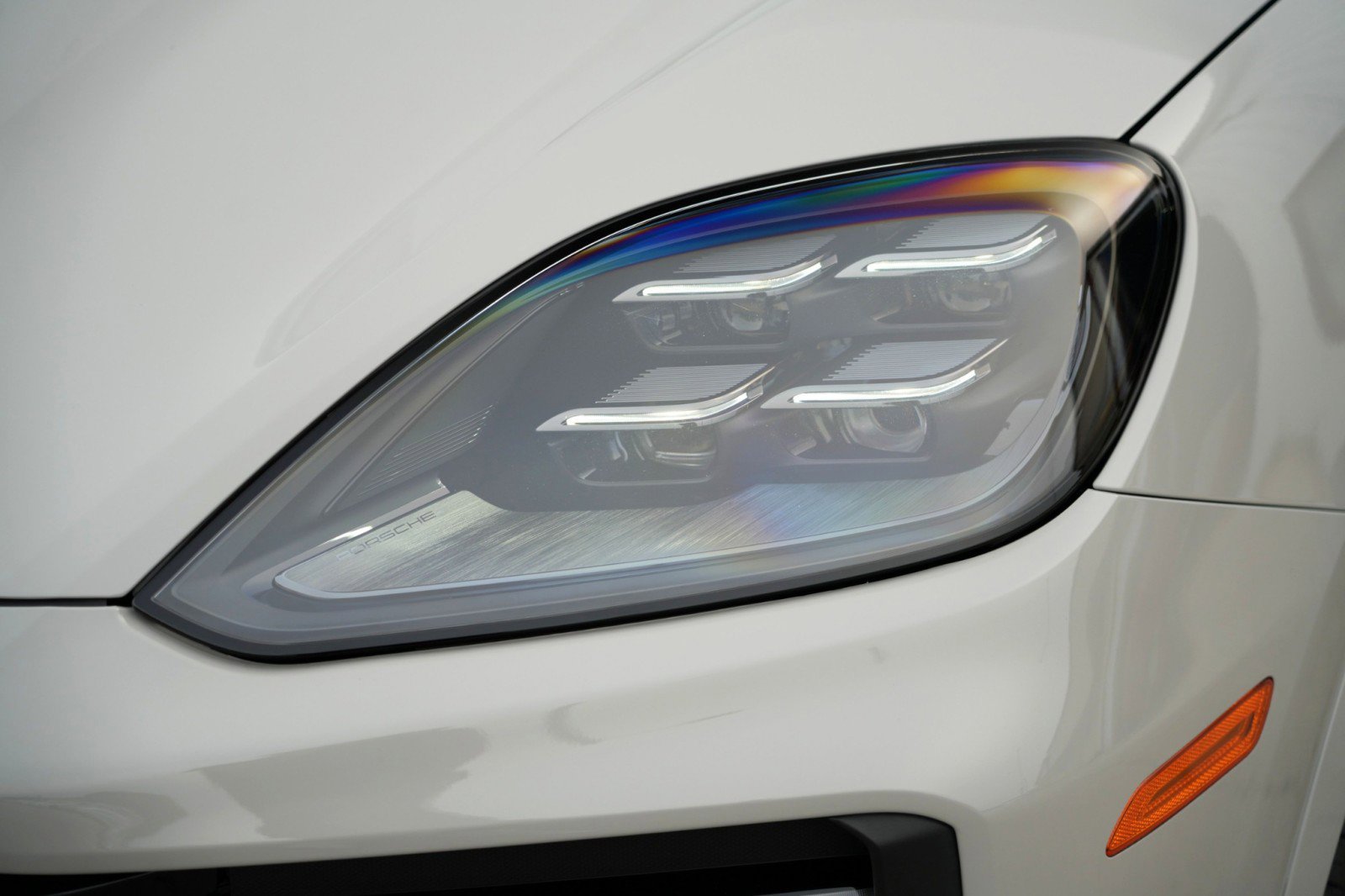 Used 2024 Porsche Cayenne Turbo AWD/4WD image 78