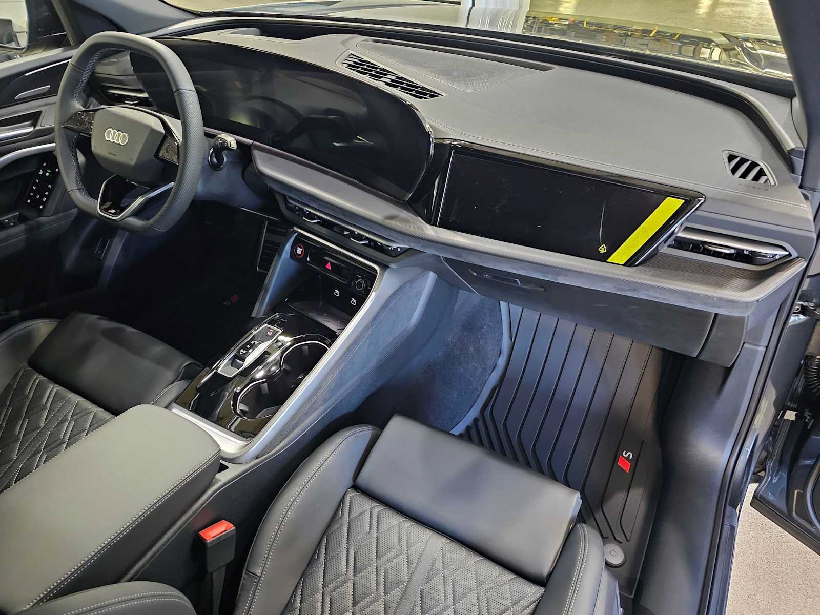 New 2026 Audi SQ5 Prestige AWD/4WD image 11