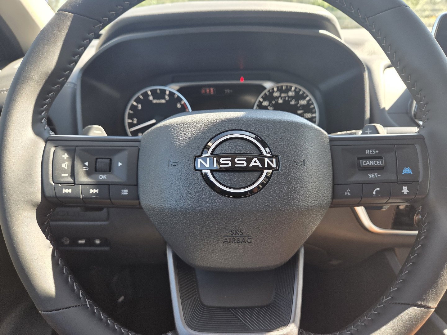 New 2026 Nissan Rogue Dark Armor AWD/4WD image 31