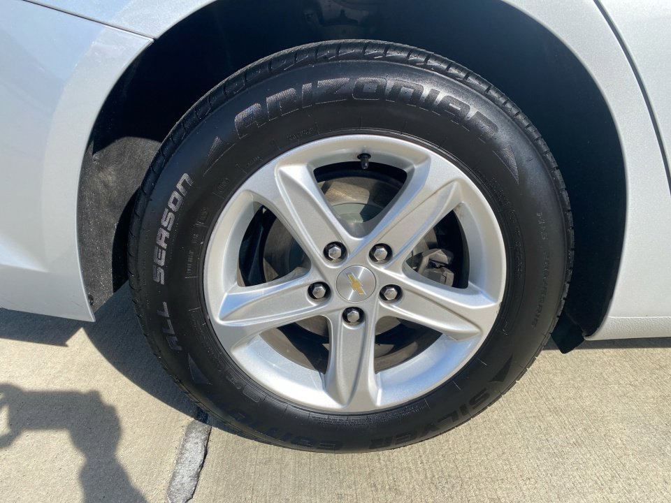 Used 2022 Chevrolet Malibu LS image 27