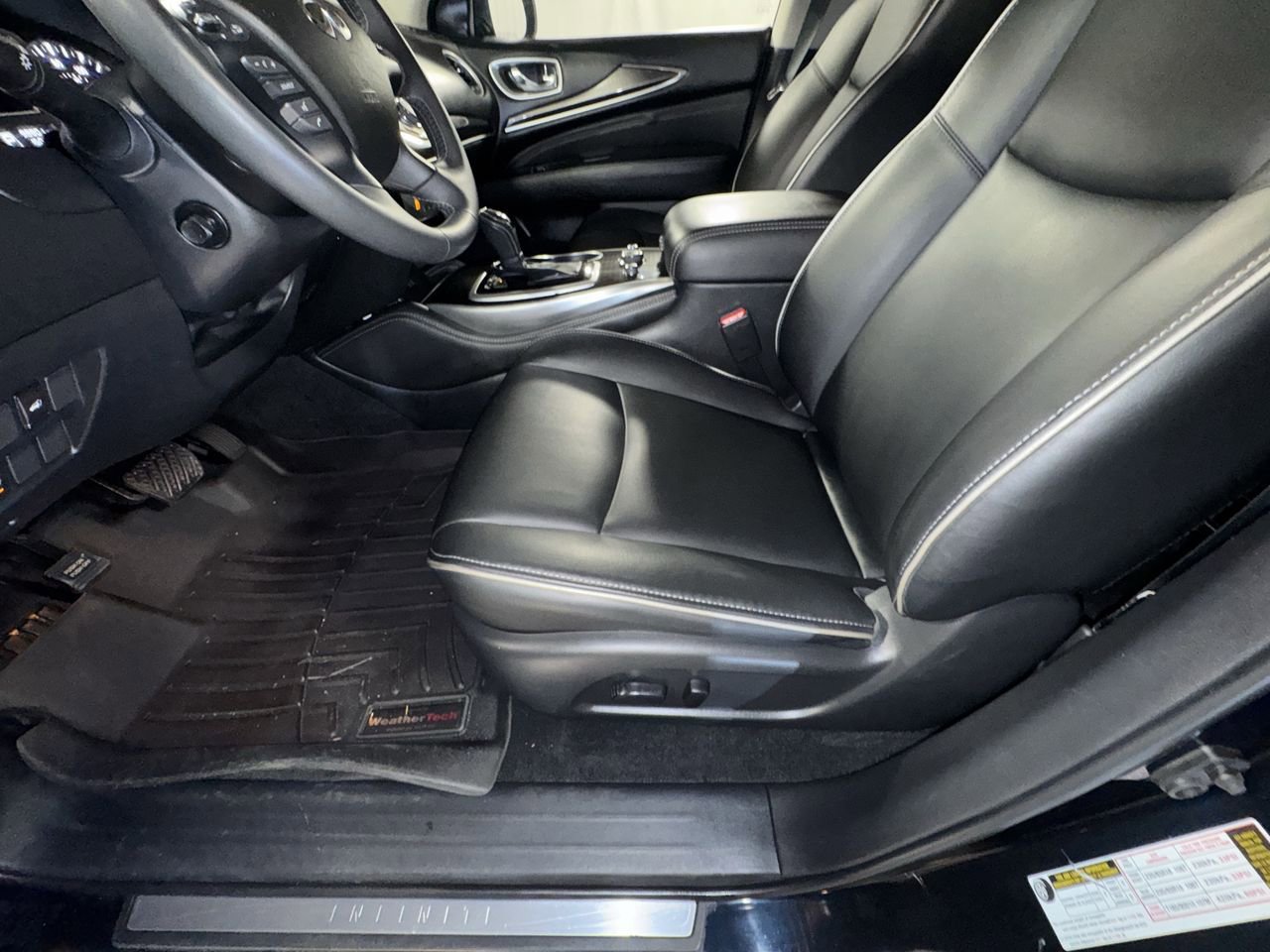 Used 2020 INFINITI QX60 Pure image 18