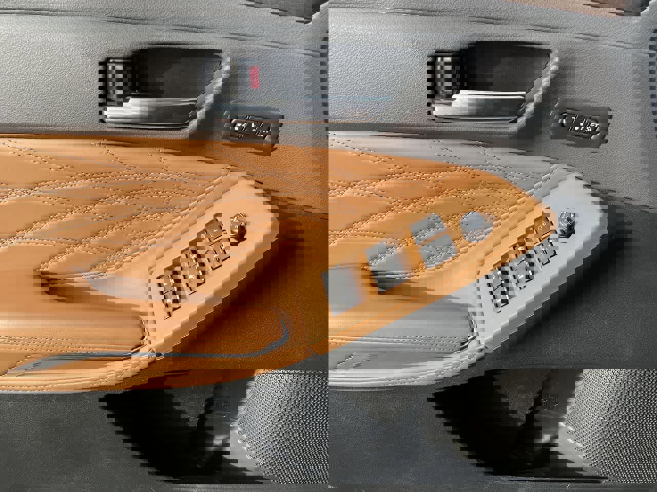 Used 2022 Toyota Avalon Limited w/ Advanced Safety Package image 33