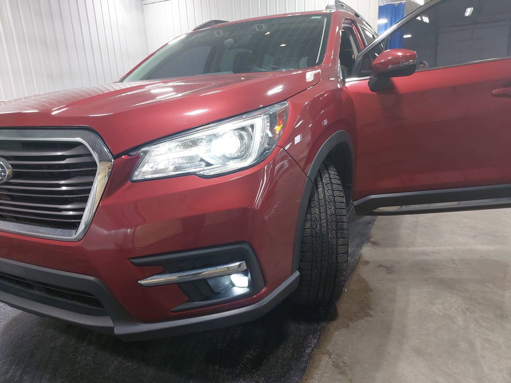 Used 2022 Subaru Ascent Limited w/ Technology Package image 33