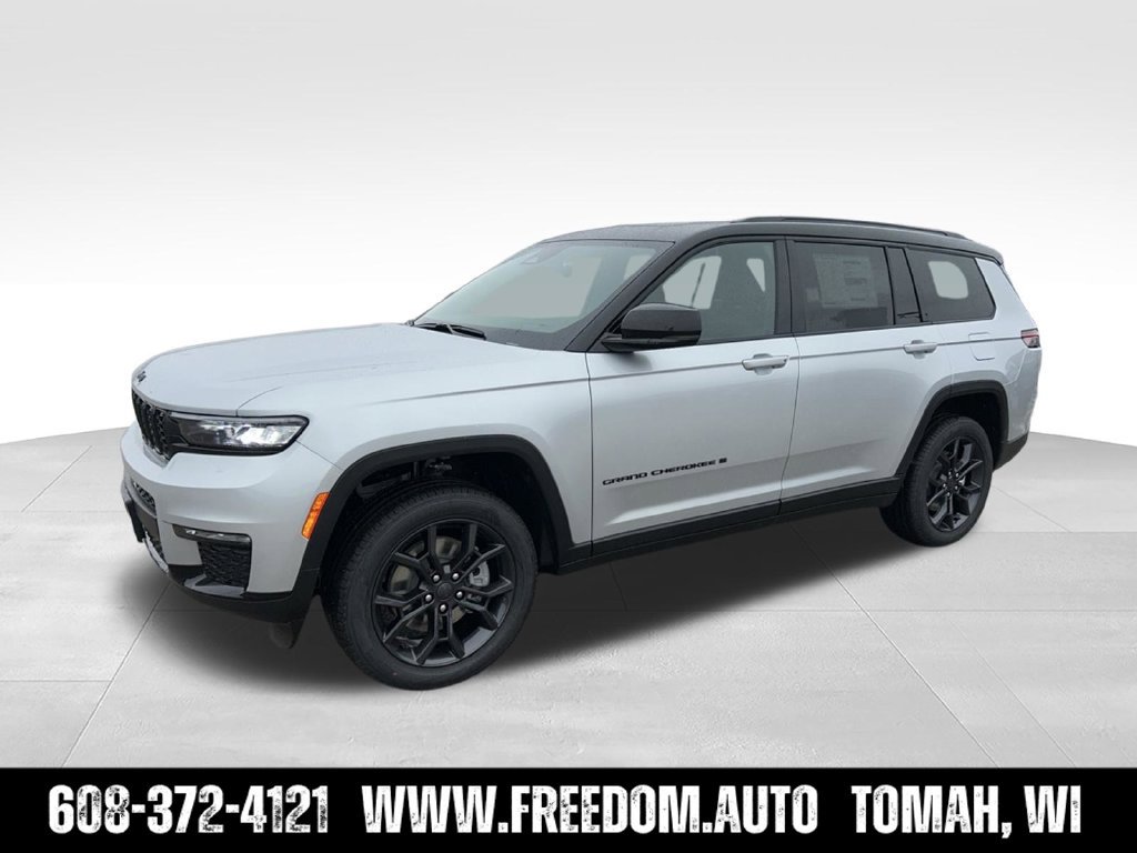 Used 2025 Jeep Grand Cherokee L Limited w/ Trailer Tow Package AWD/4WD image 2
