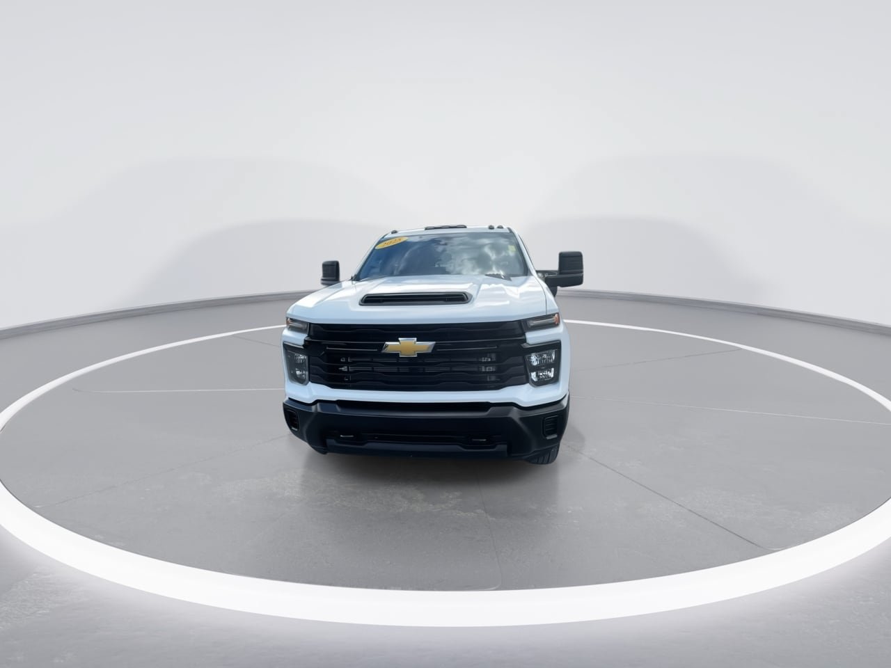 Used 2025 Chevrolet Silverado 3500 W/T AWD/4WD image 4