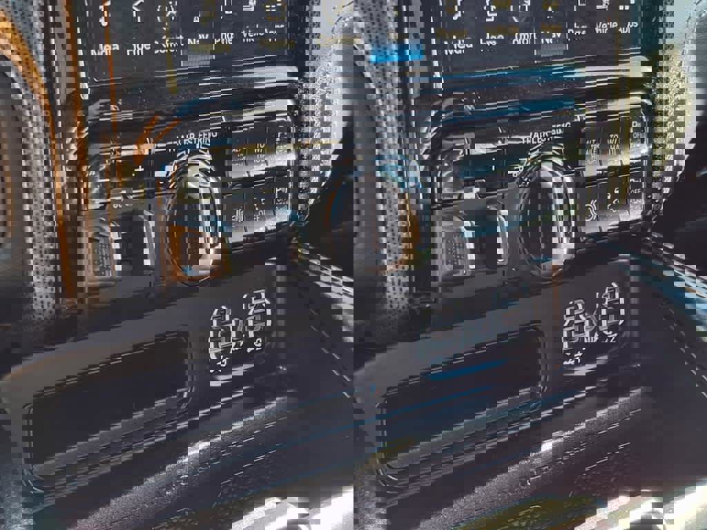 Used 2024 RAM 3500 Limited image 10