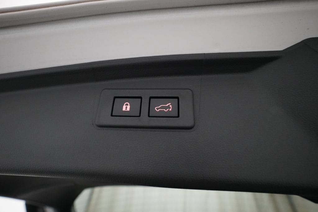 Used 2023 Subaru Outback Limited AWD/4WD image 15