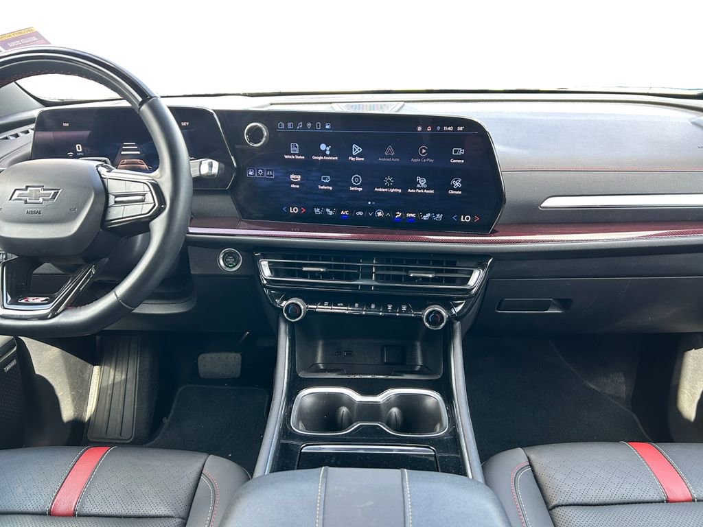 Used 2024 Chevrolet Traverse RS image 12