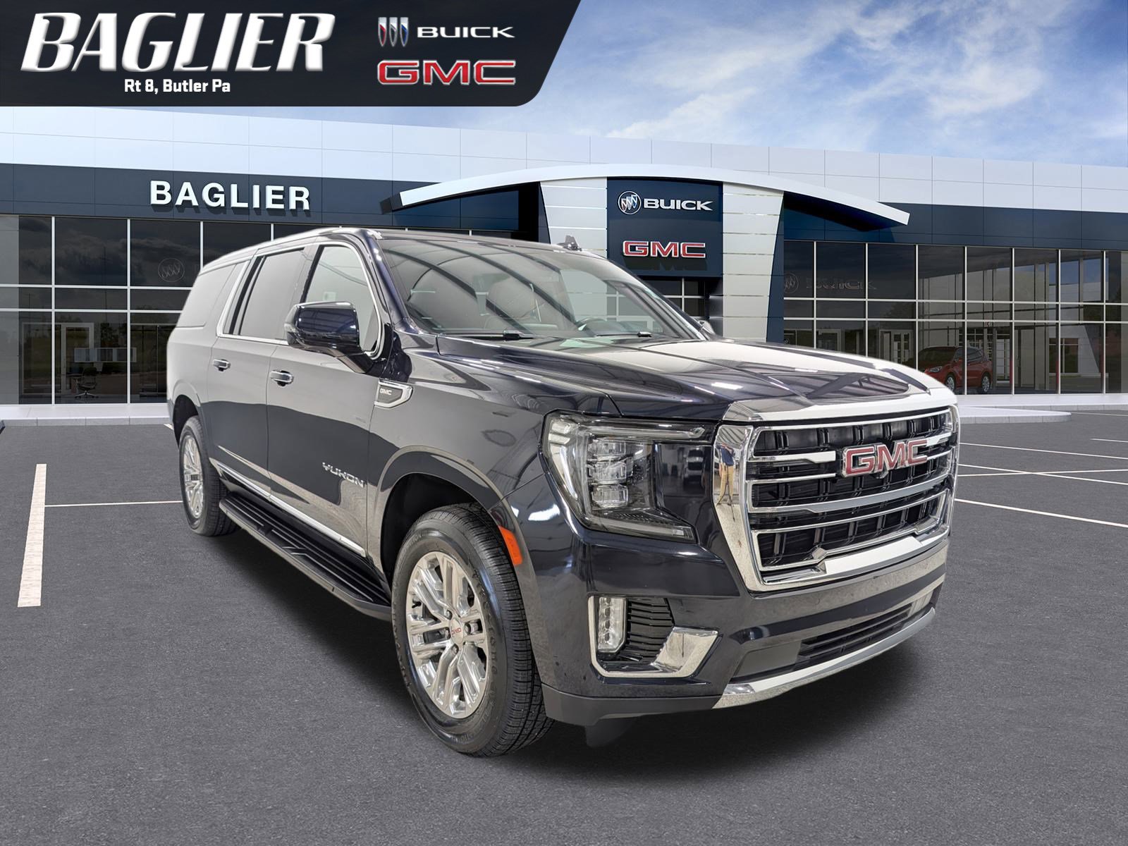 Used 2022 GMC Yukon XL SLT w/ SLT Luxury Package image 1