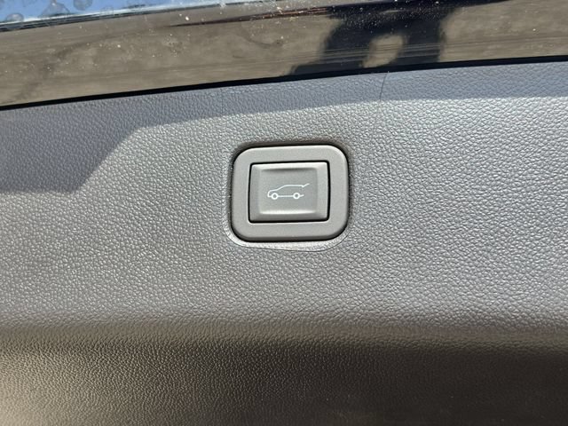New 2026 Chevrolet Blazer LT w/ Sound & Technology Package FWD image 7
