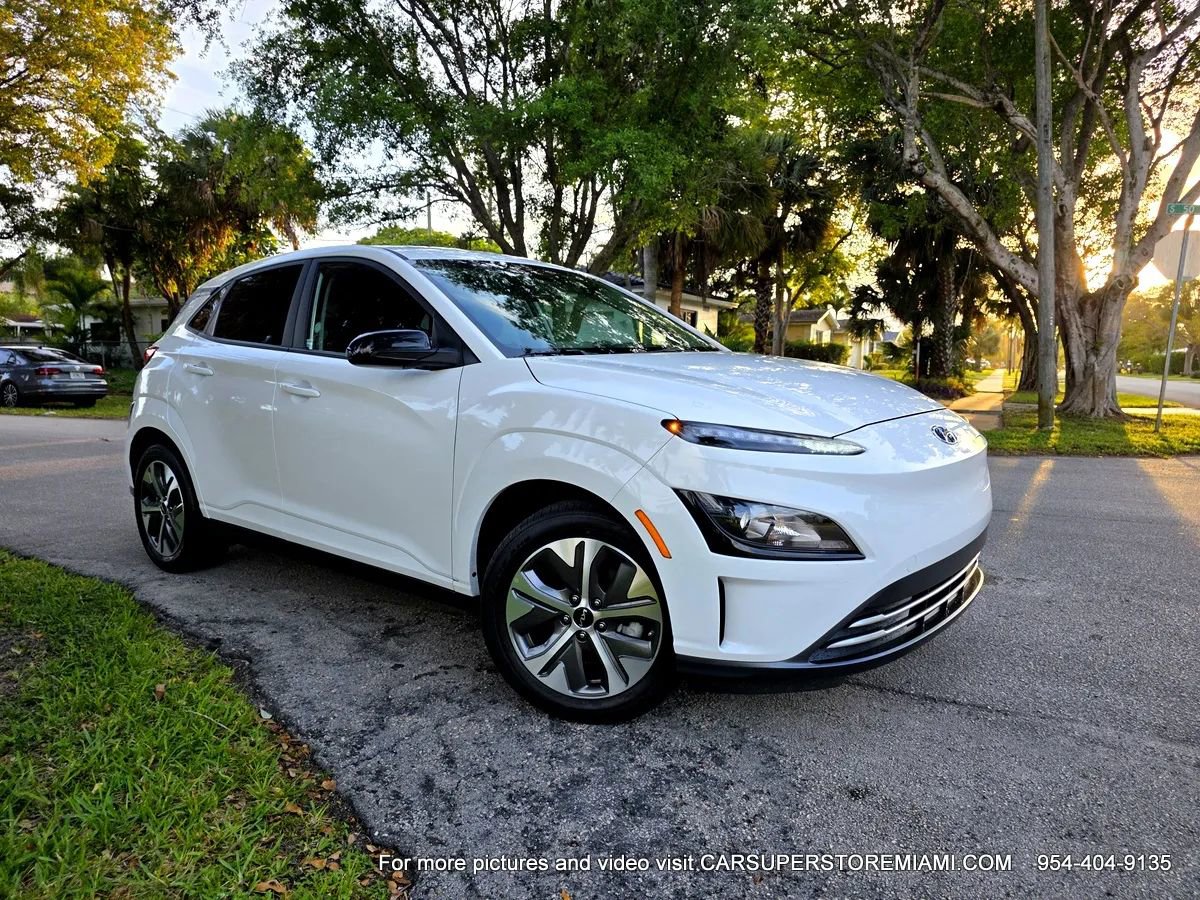 Used 2023 Hyundai Kona SEL FWD image 25