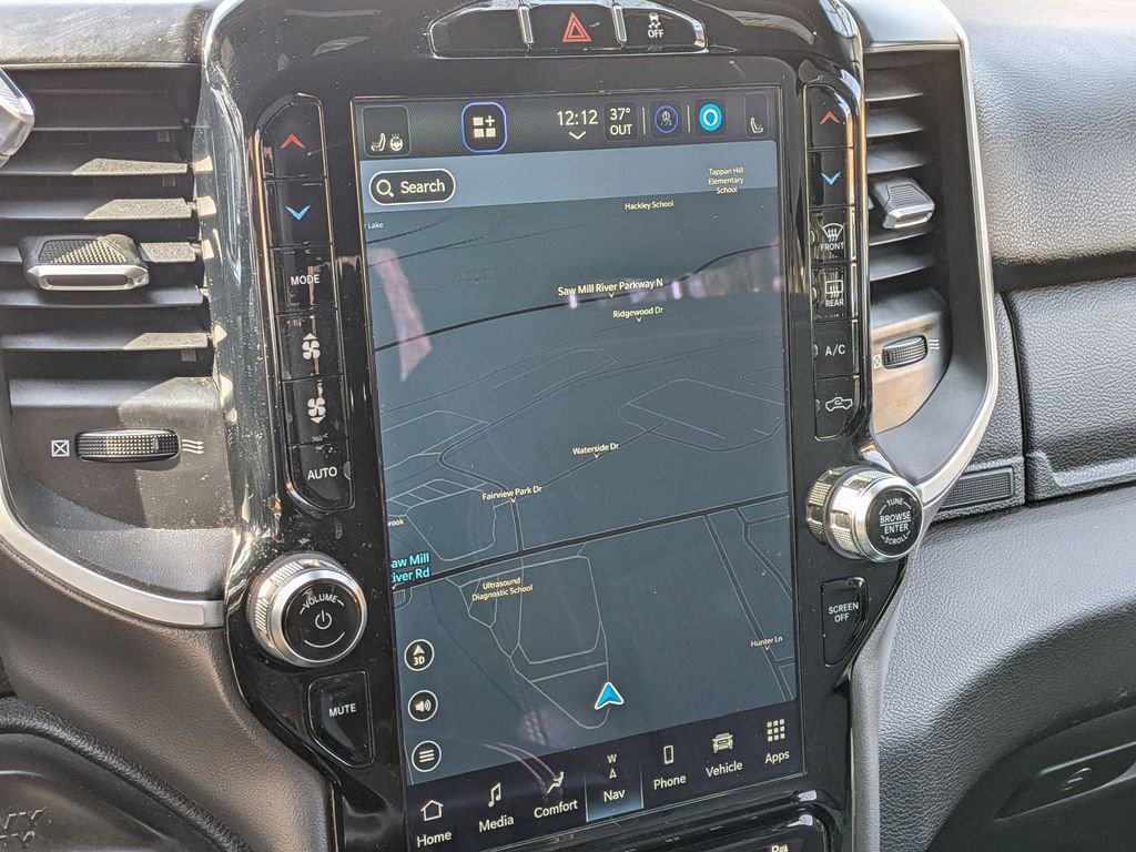 Certified 2022 RAM 3500 Big Horn w/ Level C Equiment Group image 18