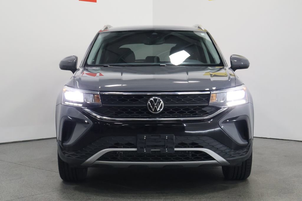 Used 2023 Volkswagen Taos SE AWD/4WD image 7