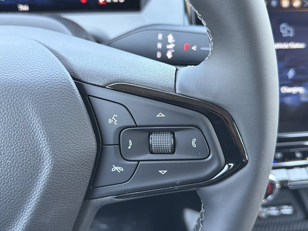 New 2027 Chevrolet Bolt RS w/ Technology Package FWD image 8