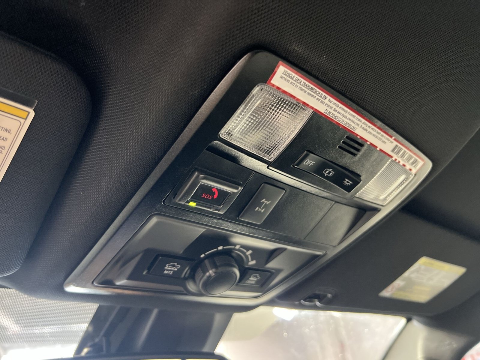 Used 2020 Toyota Tacoma TRD Off-Road AWD/4WD image 34