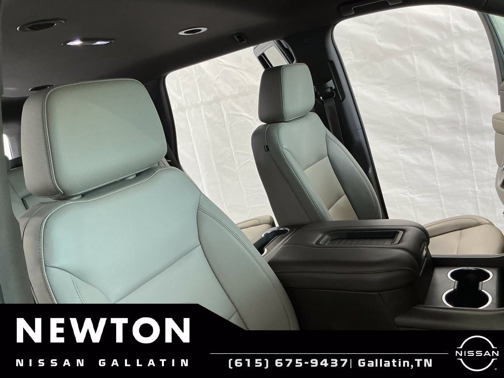 Used 2023 Chevrolet Tahoe LT AWD/4WD image 16