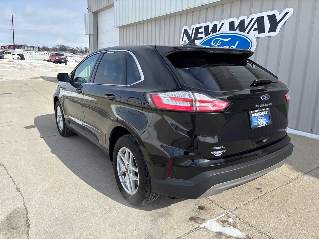 Used 2024 Ford Edge SEL w/ Convenience Package AWD/4WD image 6