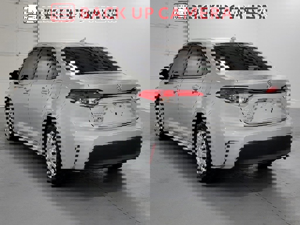 Used 2024 Toyota Corolla LE image 6