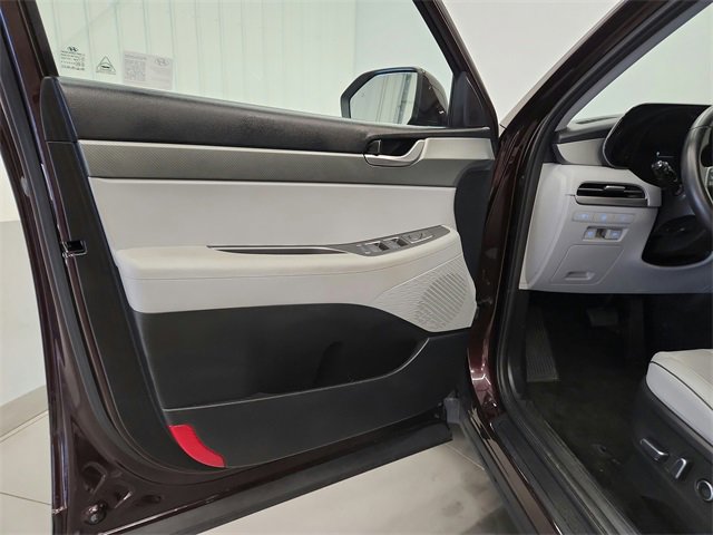 Used 2025 Hyundai Palisade SEL image 32