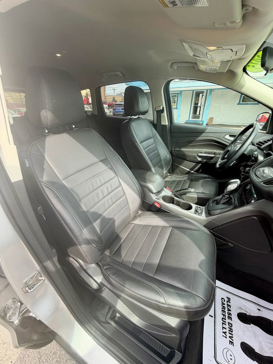 Used 2015 Ford Escape SE w/ Equipment Group 201A image 14